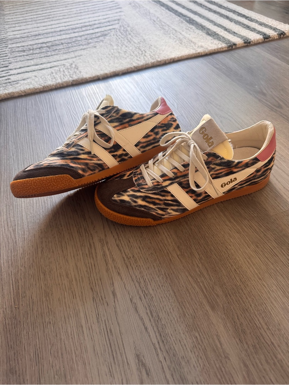 Gola Elan Tiger Sneaker - Picture 3 of 7